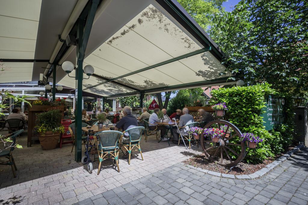 Pension Am Kurpark Виена Екстериор снимка